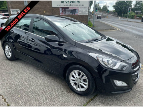 Hyundai i30  1.6 CRDI SE BLUE DRIVE 5DR ESTATE