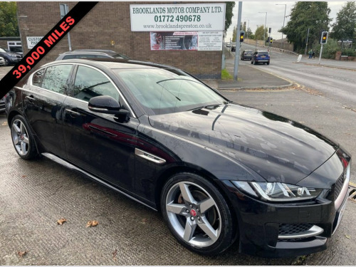 Jaguar XE  2.0D R-SPORT SALOON 4DR DIESEL MANUAL EURO 6