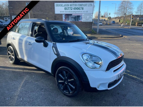 MINI Countryman  2.0 COOPER SD SUV 5DR DIESEL AUTOMATIC EURO 5