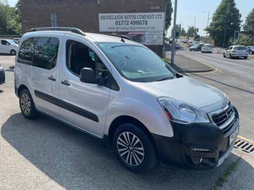 Peugeot Partner  1.6 BlLUEHDI OUTDOOR MPV 5DR DIESEL AUTOMATIC  ETG