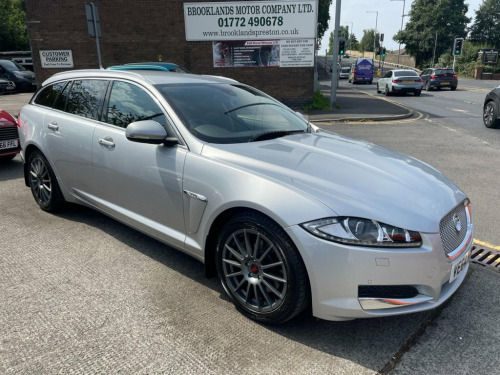 Jaguar XF  2.2d PREMIUM LUXURY SPORTBRAKE 5DR DIESEL AUTOMATI