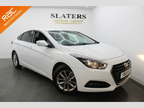 Hyundai i40  1.7 CRDi Blue Drive SE Nav Business Saloon 4dr Die