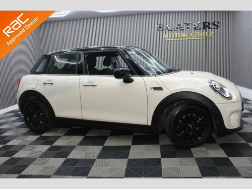 MINI Hatch  1.5 Cooper Classic Hatchback 5dr Petrol Manual Eur