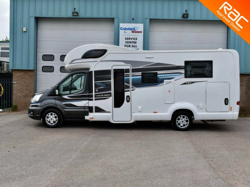 Suzuki Voyager 494  AUTOMATIC - 4 berth, fixed island bed