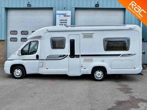 Bessacarr E560  4 Berth, 2 seat belts with french bed to rear