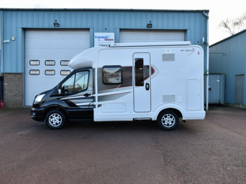 Auto-Trail F-Line F60  Drop down bed 