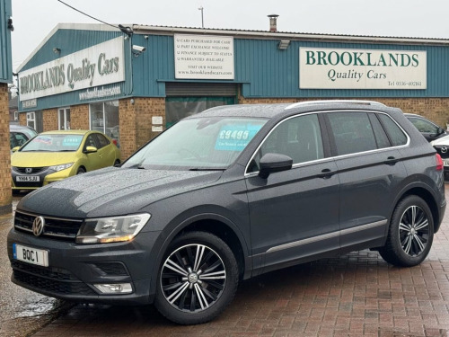 Volkswagen Tiguan  2.0 TDI BlueMotion Tech SE Navigation SUV 5dr Dies