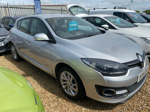 Renault Megane  1.5 dCi Dynamique Nav Hatchback 5dr Diesel Manual 