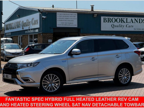 Mitsubishi Outlander  2.4h TwinMotor 13.8kWh Exceed Safety SUV 5dr Petro