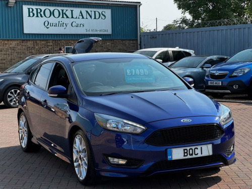 Ford Focus  1.0T EcoBoost ST-Line Hatchback 5 Door Deep Impact