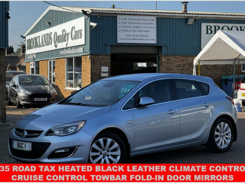 Vauxhall Astra  2.0 CDTi ecoFLEX Elite Hatchback 5dr Diesel Manual