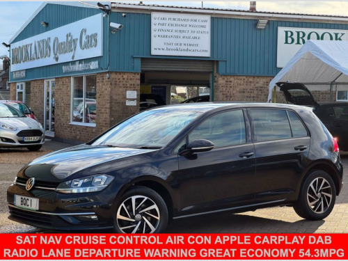 Volkswagen Golf  1.6 TDI Match Hatchback 5dr Diesel DSG Euro 6 (s/s