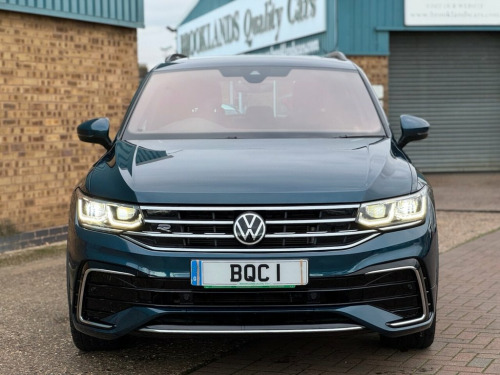 Volkswagen Tiguan  1.5 TSI R-Line SUV Nightshade Blue Petrol DSG Euro 