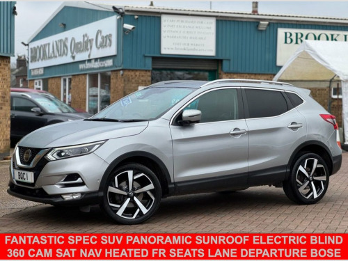 Nissan Qashqai  1.3 DIG-T Tekna SUV 5dr Petrol Manual Euro 6 (s/s) 