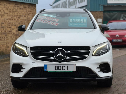 Mercedes-Benz GLC-Class  2.1 GLC220d AMG Line (Premium) Night PackageSUV 5d 