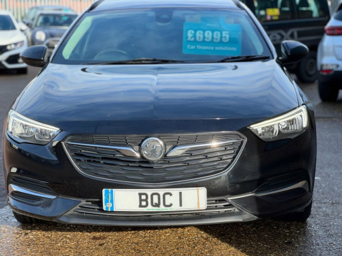 Vauxhall Insignia  1.6 Turbo D ecoTEC BlueInjection Design Nav Sports 
