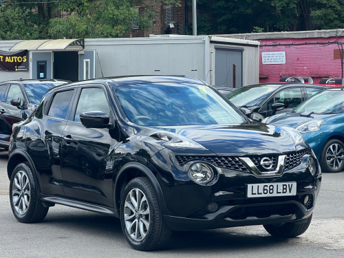 Nissan Juke  TEKNA XTRONIC 5-Door