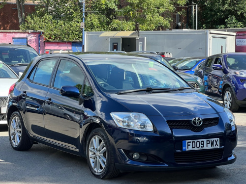 Toyota Auris  1.33 VVT-i TR Hatchback 5dr Petrol Manual (s/s) (135 g/km, 100 bhp)