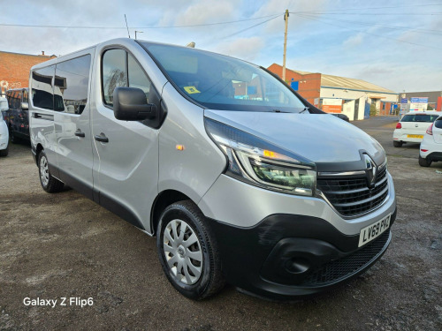 Renault Trafic  2.0 dCi ENERGY 30 Business LWB Euro 6 (s/s) 5dr (9 Seat)