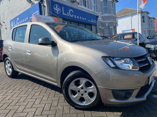 Dacia Sandero  0.9 TCE LAUREATE 5d 90 BHP ** SUPER EXAMPLE WITH F