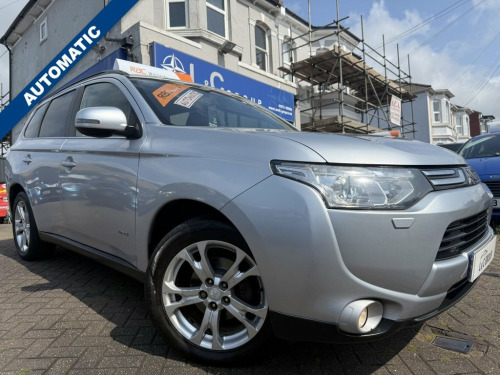 Mitsubishi Outlander  2.3 DI-D GX 5 AUTOMATIC 5d 147 BHP