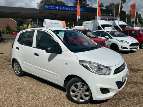 Hyundai i10  1.2 CLASSIC AIR CON 5dr ** 12 SERVICES RECORDED**