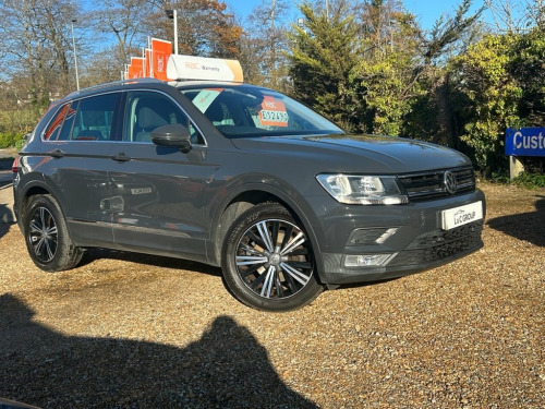 Volkswagen Tiguan  2.0 TDI BLUEMOTION TECH SE NAVIGATION 5dr EURO 6 ( 