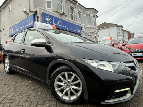 Honda Civic  1.8 i-VTEC ES 5dr (142 ps) 