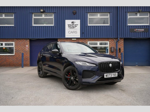 Jaguar F-PACE  2.0 R-DYNAMIC SE BLACK 5d 202 BHP