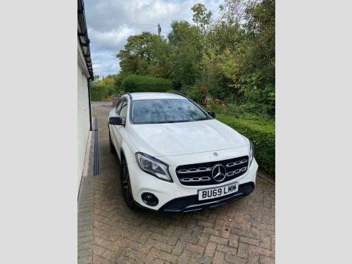 Mercedes-Benz GLA-Class GLA180 1.6 GLA180 GPF Urban Edition SUV 5dr Petrol 7G-DCT 