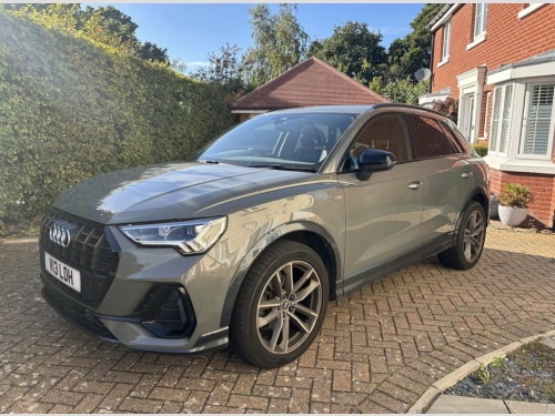Audi Q3  1.5 TFSI CoD 35 Black Edition SUV 5dr Petrol S Tro