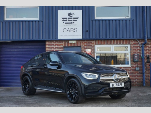 Mercedes-Benz GLC-Class  2.0 GLC 300 4MATIC AMG LINE PREMIUM 4d 255 BHP DUE 