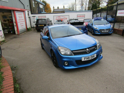 Vauxhall Astra  2.0 T 16v VXR OPC