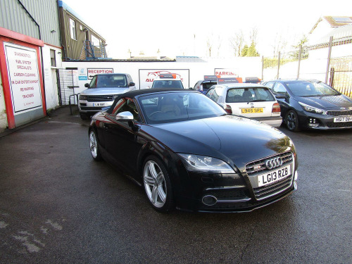 Audi TTS  2.0 TFSI