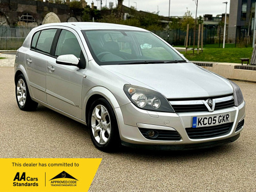 Vauxhall Astra  SXI 16V TWINPORT