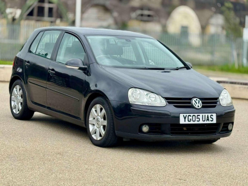 Volkswagen Golf  2.0 TDI GT DSG 5dr