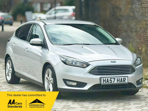 Ford Focus  1.0T EcoBoost Zetec Euro 6 (s/s) 5dr