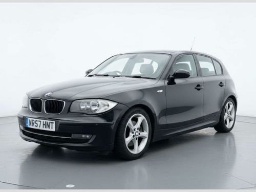 BMW 1 Series  2.0 118i SE Euro 4 5dr 