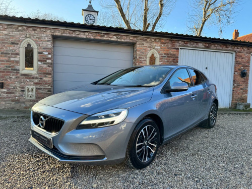 Volvo V40  2.0 Momentum T3