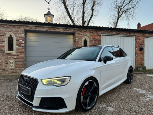 Audi RS3  2.5 TFSI