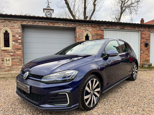 Volkswagen Golf  1.4 TSI 8.7kWh GTE Advance