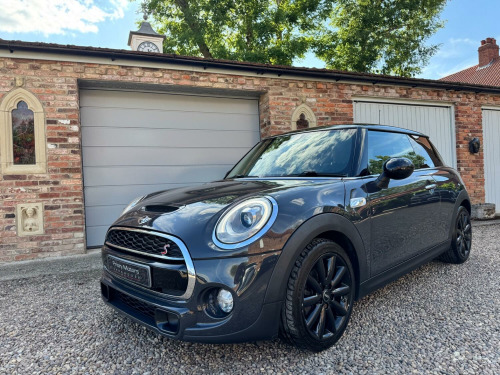 MINI Hatch  2.0 3-Door Hatch Cooper SD