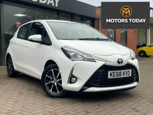 Toyota Yaris  1.5 VVT-i Icon Tech Hatchback 5dr Petrol Manual Eu