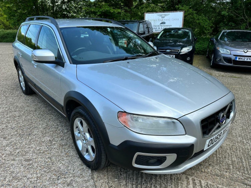 Volvo XC70  2009 VOLVO XC70 2.4 D5 [205] SE AUTO ** PREVIOUS VOLVO OWNERS ONLY** FVSH