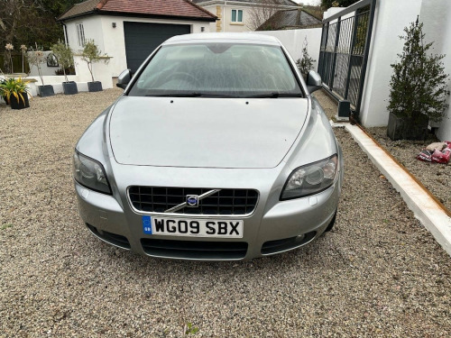 Volvo C70  2009 VOLVO C70 2.4 D5 SE AUTO **JUST 80,000 MILES** FSH NEW MOT