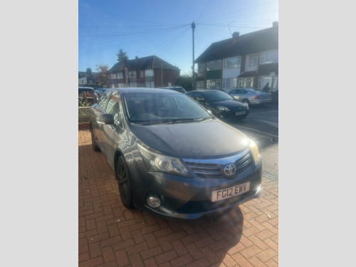 Toyota Avensis  1.8 V-Matic TR