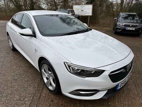 Vauxhall Insignia  2018 VAUXHALL INSIGNIA 1.5T SRi Nav 5DR **JUST 133,000 MILES** FSH LEZ FREE