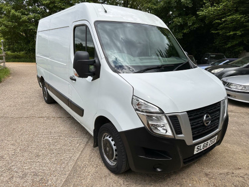 Nissan NV400  2018 NISSAN NV400 2.3 dCi HIGH ROOF MWB *JUST 129,000 MILES* EURO 6 NO VAT!