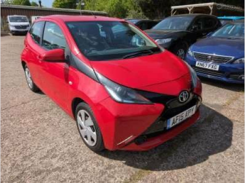 Toyota AYGO  2015 TOYOTA AYGO 1.0 VVT-i X-Play 5DR **JUST 102,000 MILES** FSH LEZ FREE
