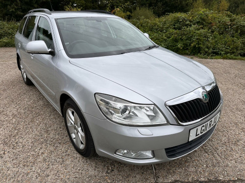 Skoda Octavia  1.4 TSI Elegance 5dr DSG AUTO